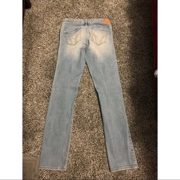 Hollister Jeans - Picture 3 of 4